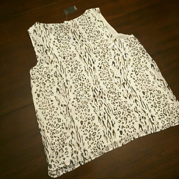 Ann Taylor LOFT Animal Print Sleeveless Top - Picture 2 of 3